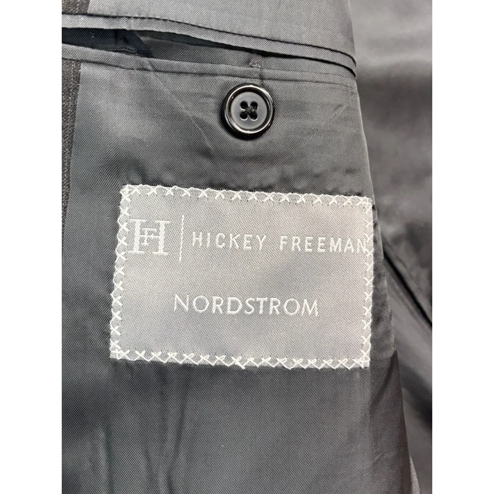 Hickey Freeman 42R 38x30 Gray Tan Stripe 2pc Pant Suit Madison USA Pleated Wool
